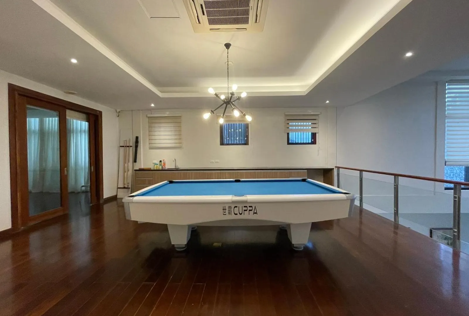 Oasis Garden Villa Luxury 5-Bedroom , 3200 Sqm Angeles